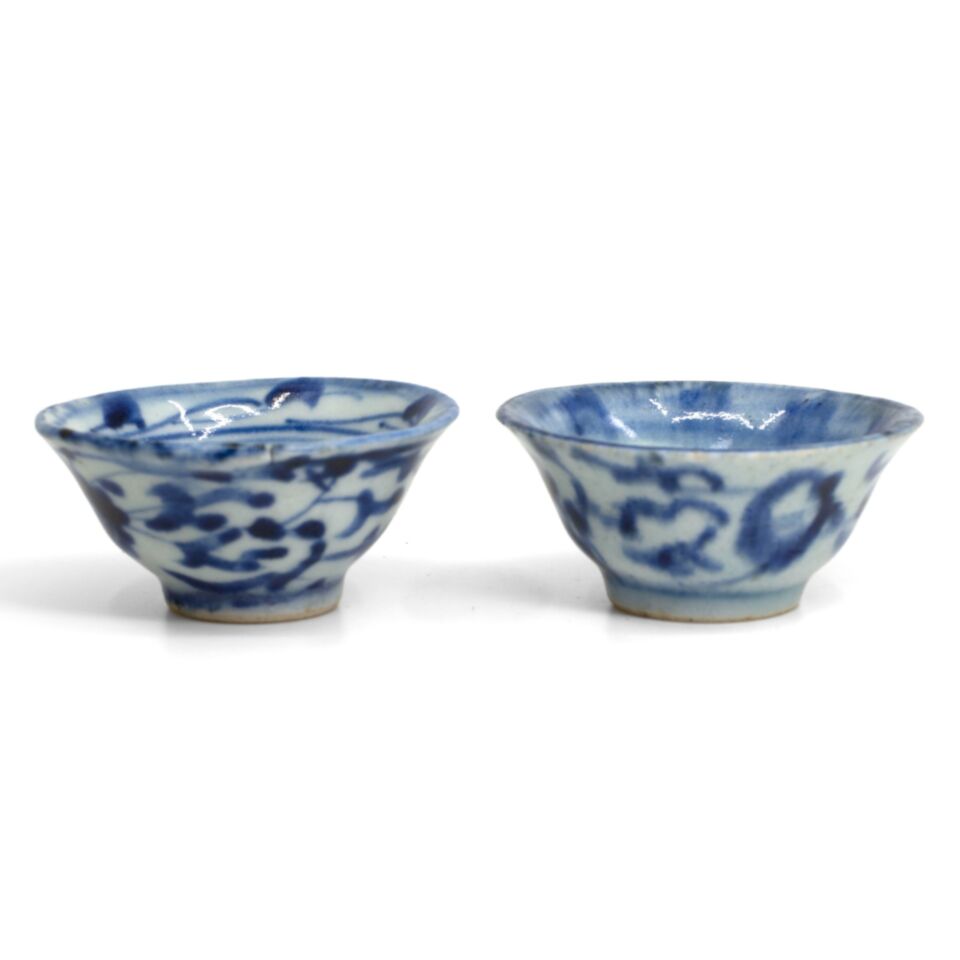40ml Late Qing, B&W porcelain teacup pair